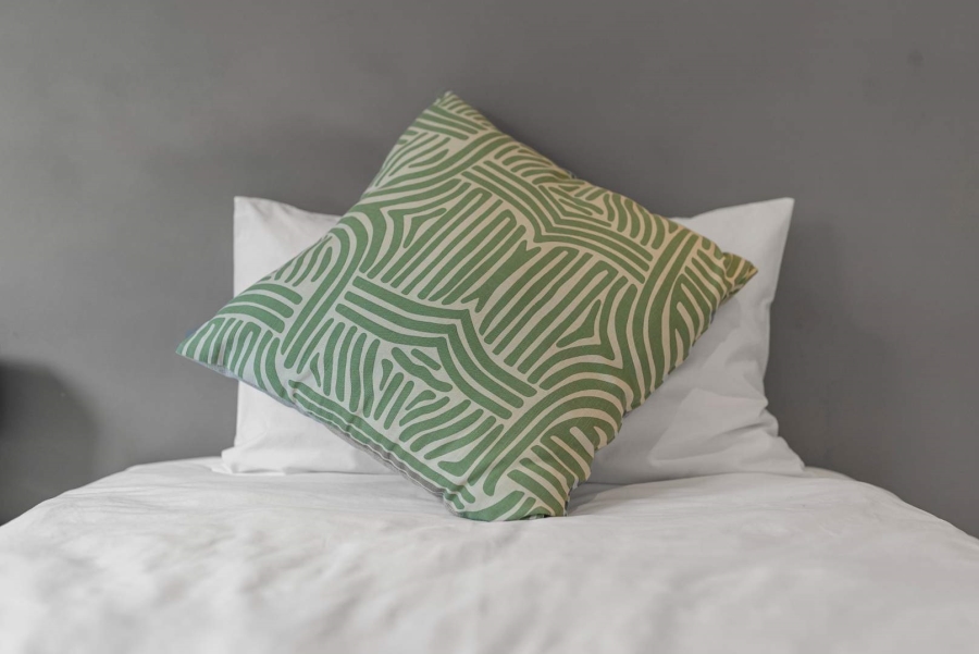 To Let 2 Bedroom Property for Rent in Sea Point Western Cape